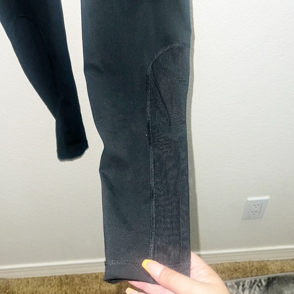 Nike Pro Dri-fit women’s black and white mesh detail leggings - Picture 4 of 10